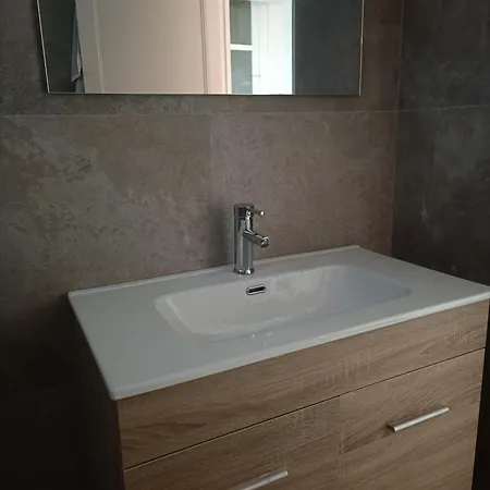 Piso En Enfrente Eumesa *